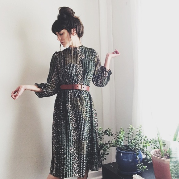 🌻SOLD🌻 on Depop - Picture 2 of 6